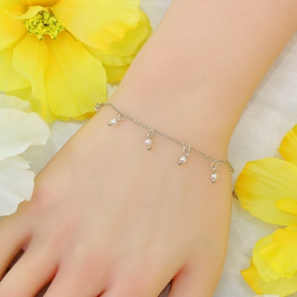 Minimalist Bracelet, Sleek & Modern Design, Women’s Fashion, YC110313-B - Picture 4 of 10